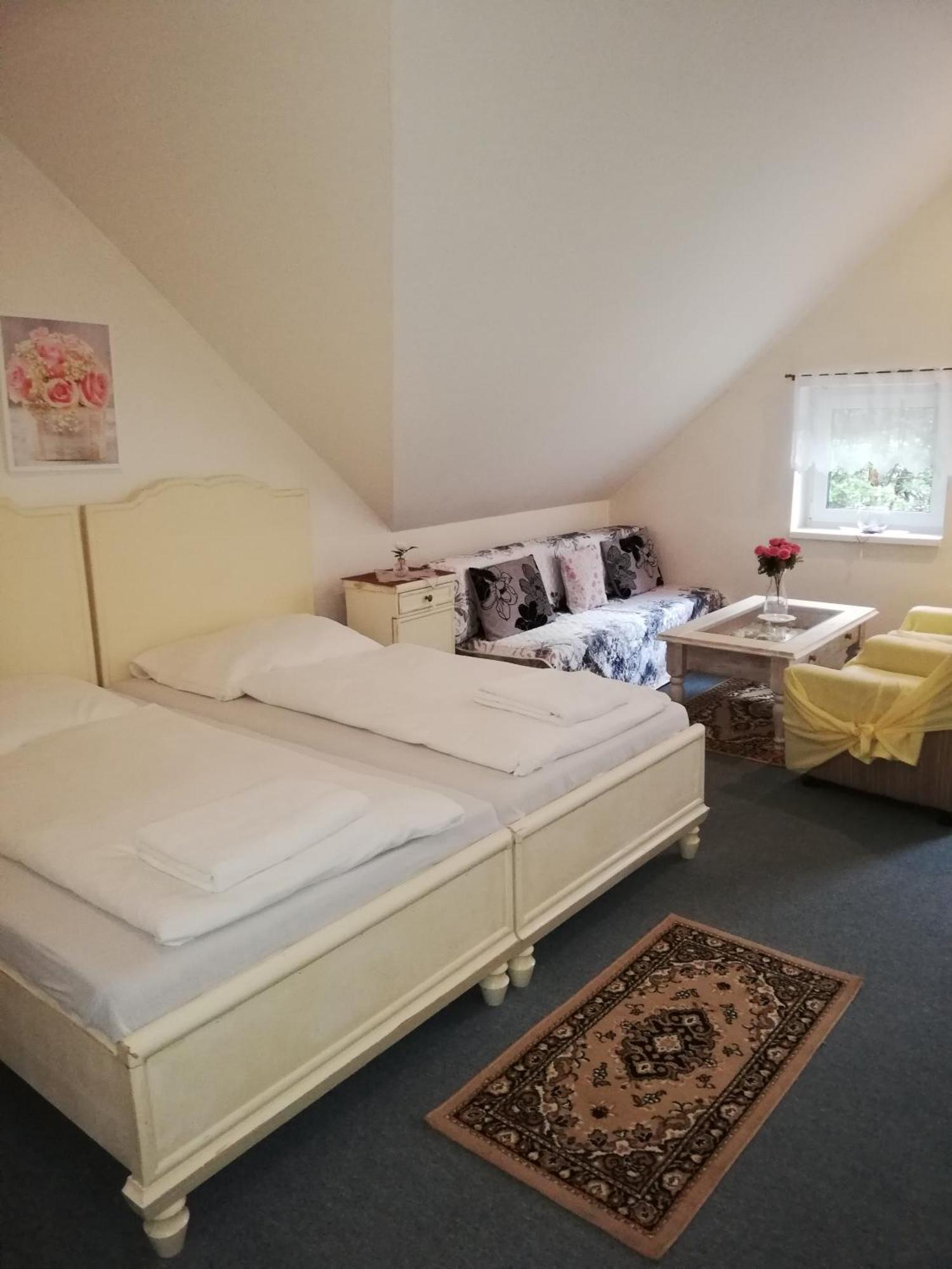 Hotel Kamenny Vrch Хомутов Номер фото