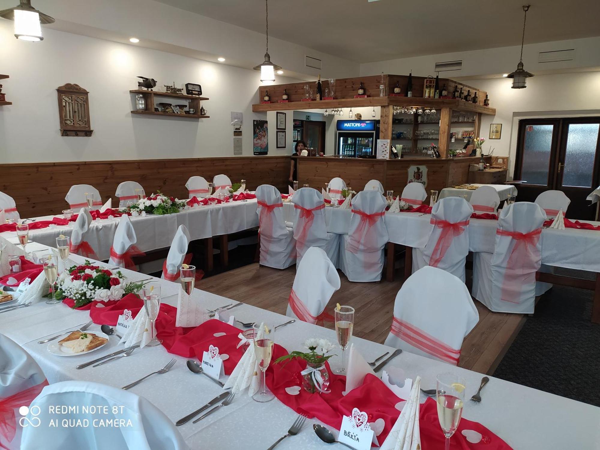 Hotel Kamenny Vrch Хомутов Экстерьер фото